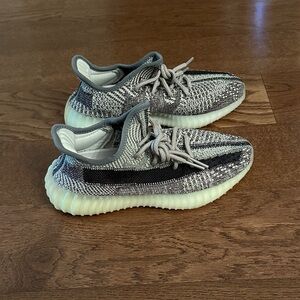 Adidas YEEZYS Gray and Cream Knit Sneakers